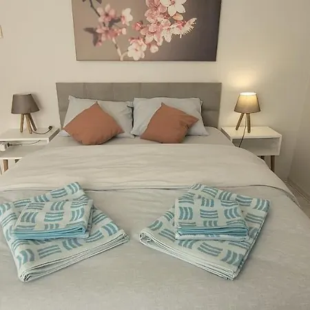 شقة Family Apt For 7 People, 10 Min Walk To Taksim Square *