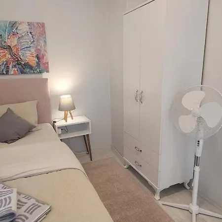 شقة Family Apt For 7 People, 10 Min Walk To Taksim Square اسطنبول